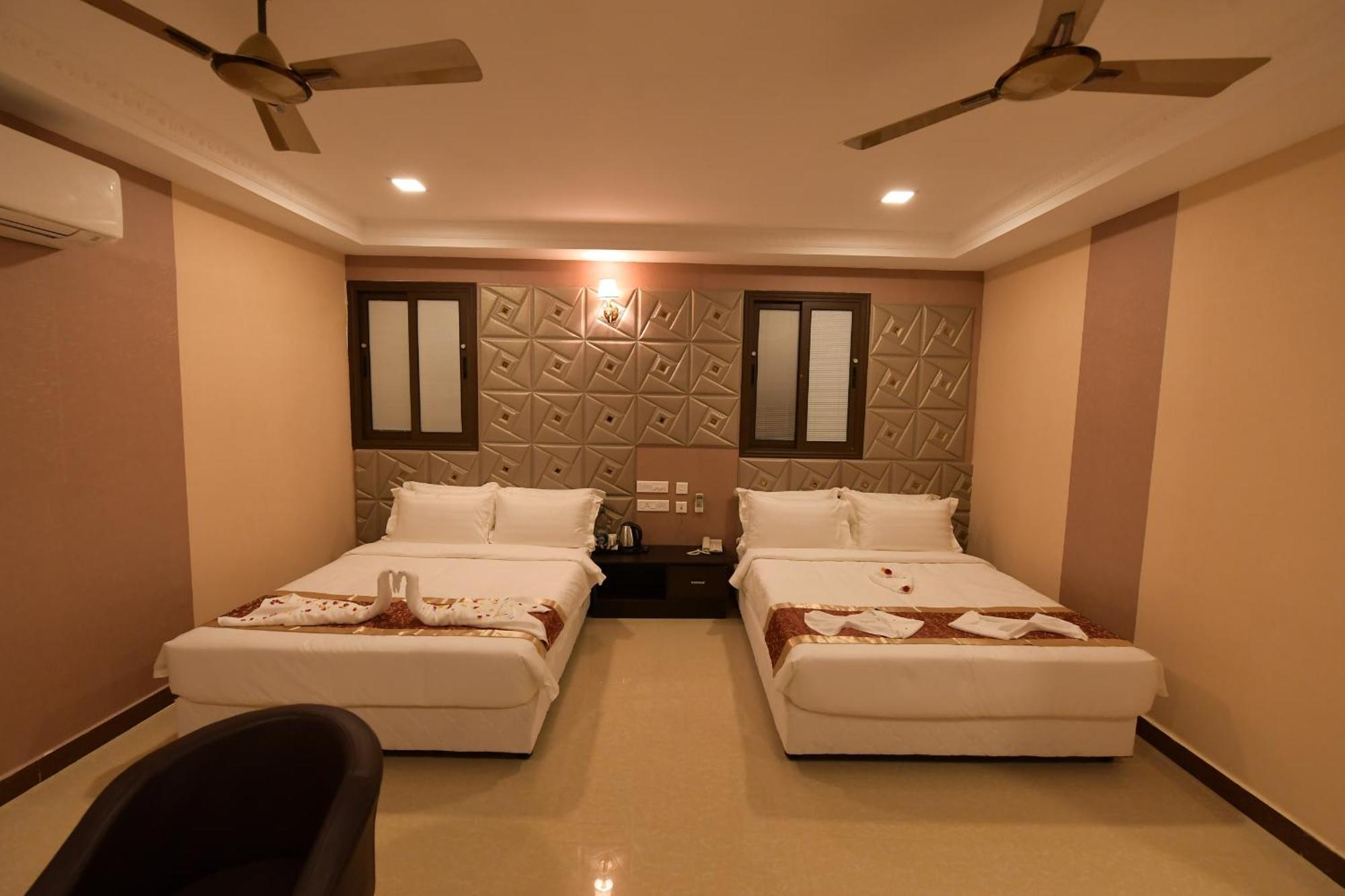 Coastal Grand Hotel Sampath Tiruchirappalli エクステリア 写真