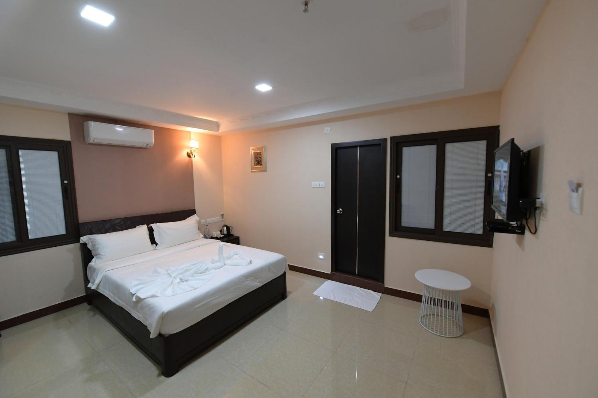 Coastal Grand Hotel Sampath Tiruchirappalli エクステリア 写真