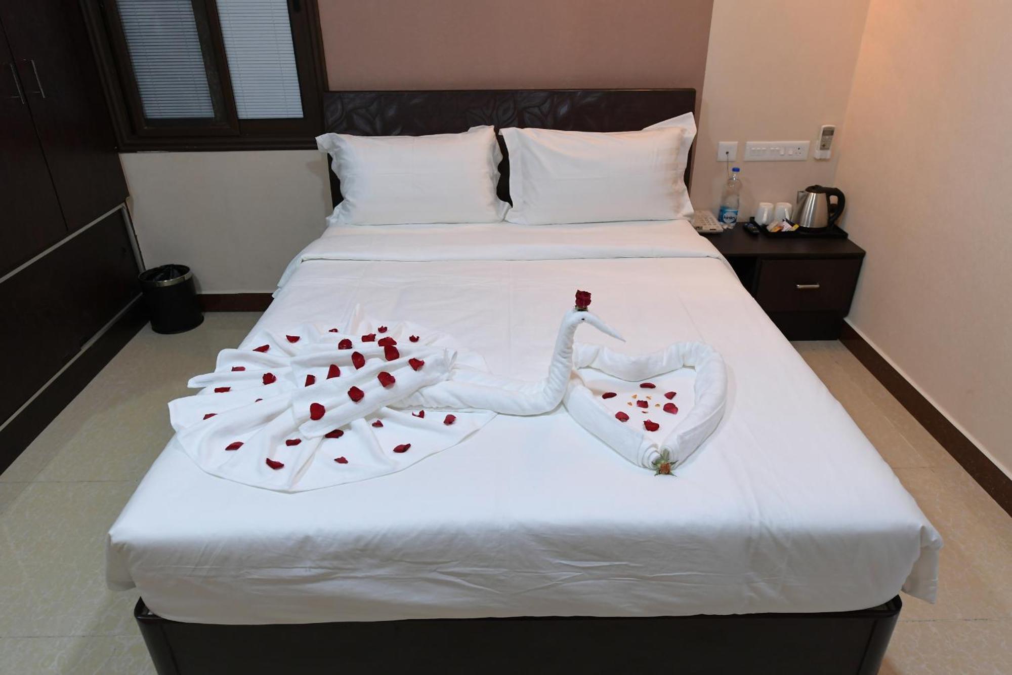 Coastal Grand Hotel Sampath Tiruchirappalli エクステリア 写真