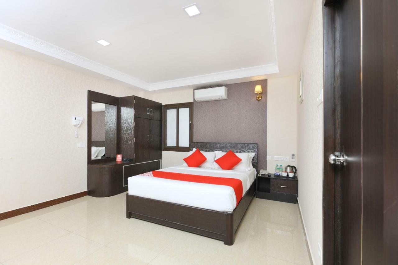 Coastal Grand Hotel Sampath Tiruchirappalli エクステリア 写真