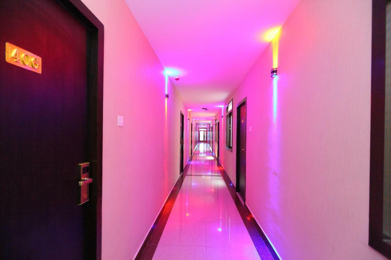 Coastal Grand Hotel Sampath Tiruchirappalli エクステリア 写真