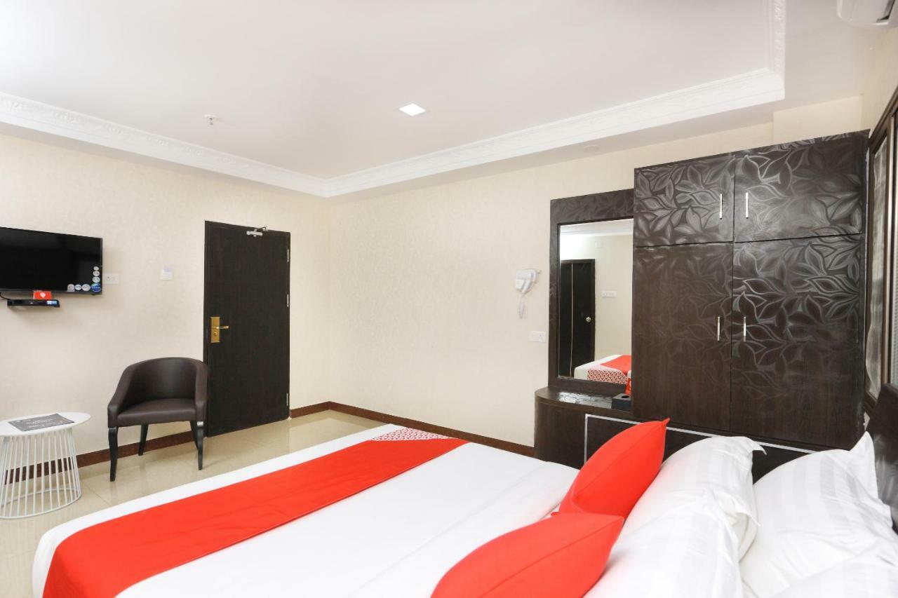 Coastal Grand Hotel Sampath Tiruchirappalli エクステリア 写真