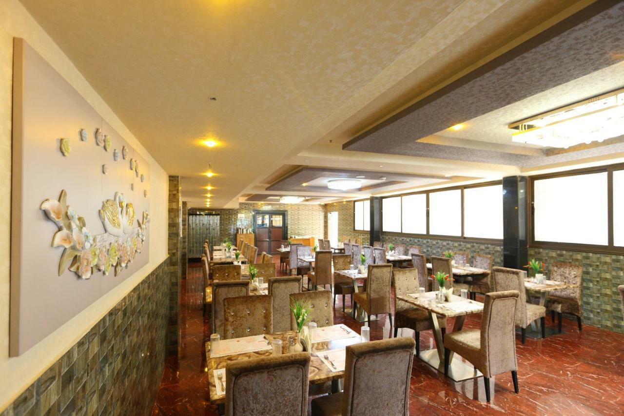 Coastal Grand Hotel Sampath Tiruchirappalli エクステリア 写真