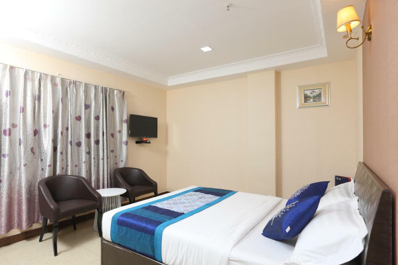 Coastal Grand Hotel Sampath Tiruchirappalli エクステリア 写真